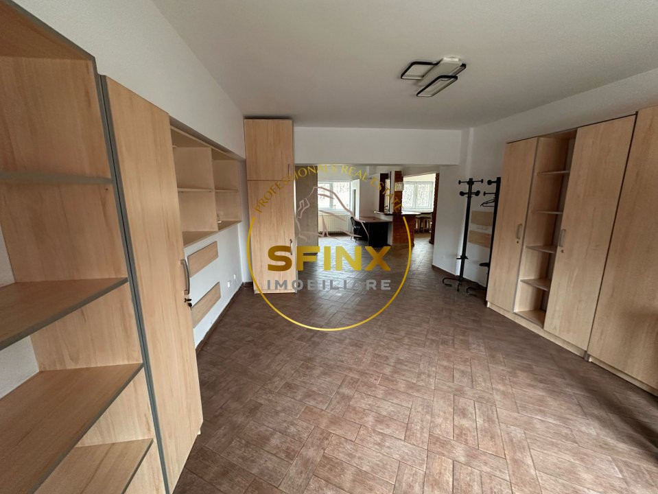 De inchiriat apartament cu 2 camere pretabil birou in zona Unirii