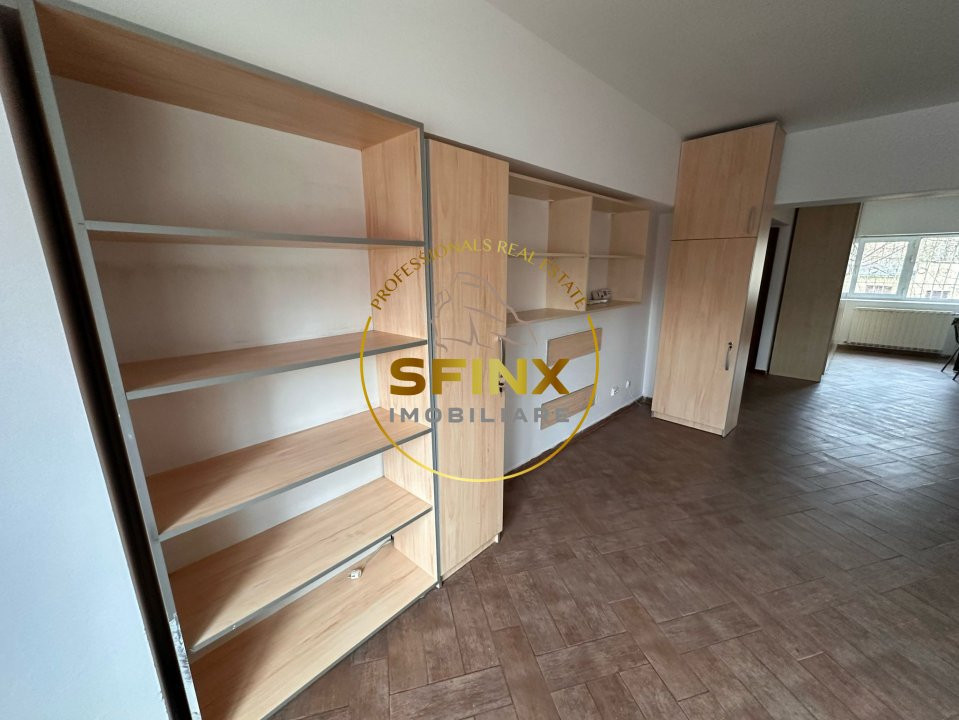 De inchiriat apartament cu 2 camere pretabil birou in zona Unirii