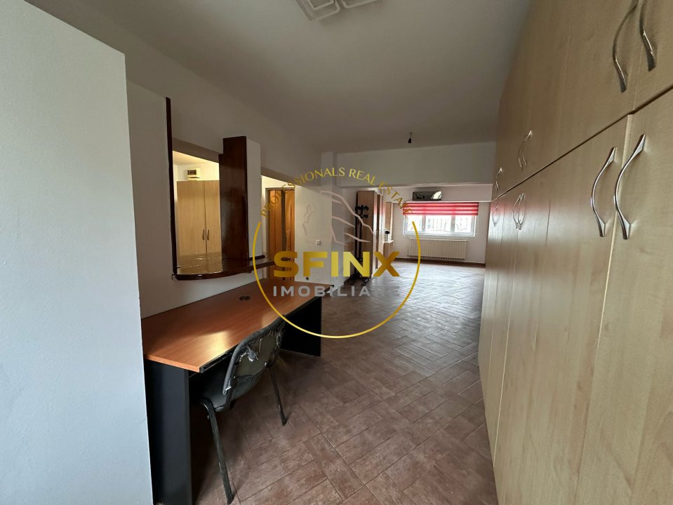 De inchiriat apartament cu 2 camere pretabil birou in zona Unirii