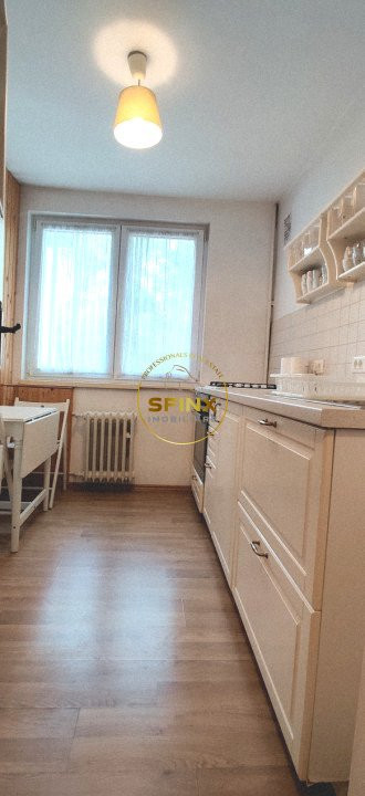 2 camere Titan Costin Georgian la etaj 1 in bloc 4 etaje parcare