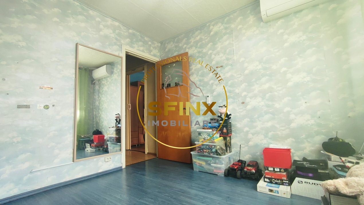 De vanzare apartament 3 camere zona Parc IOR-Postavarul