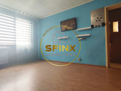 De vanzare apartament 3 camere zona Parc IOR-Postavarul