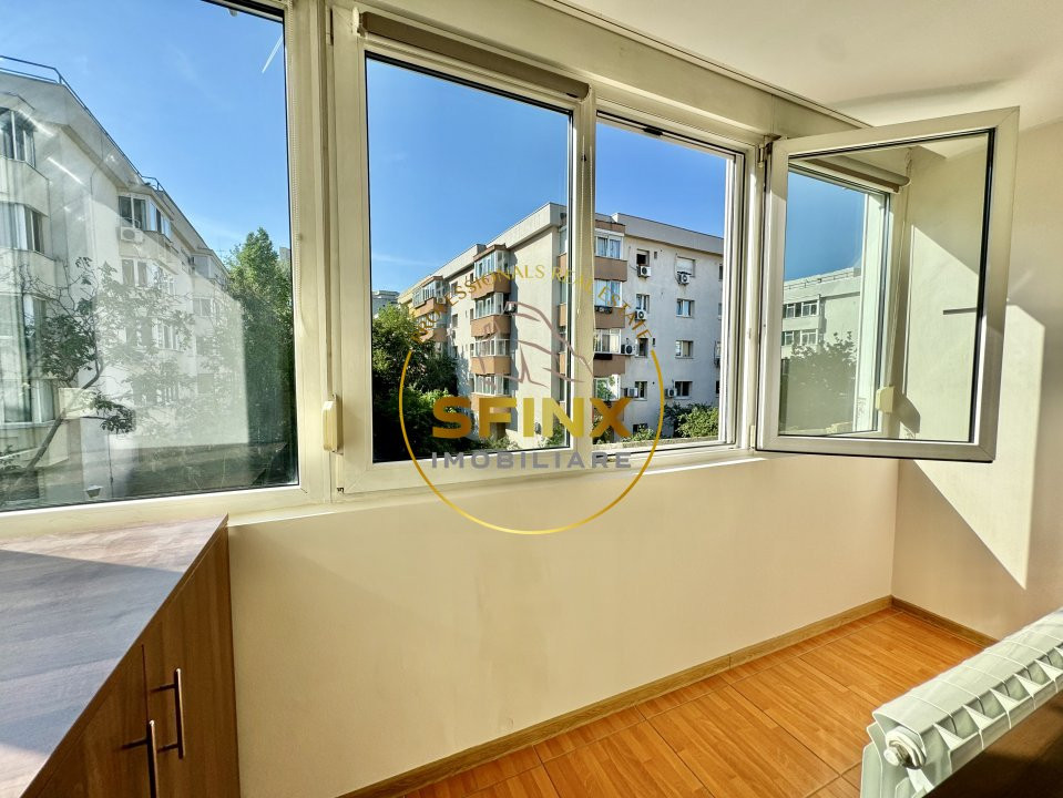 Decebal - Piata Muncii - metrou - Piata Alba Iulia - doua camere
