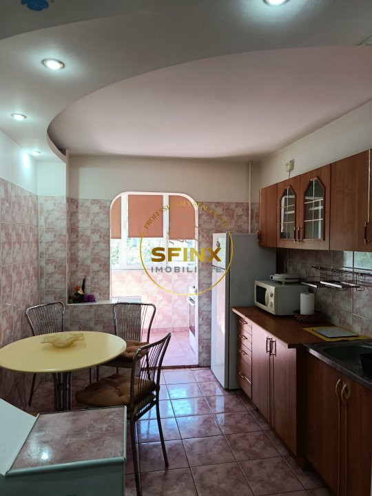 Apartament 3 camere Crangasi 