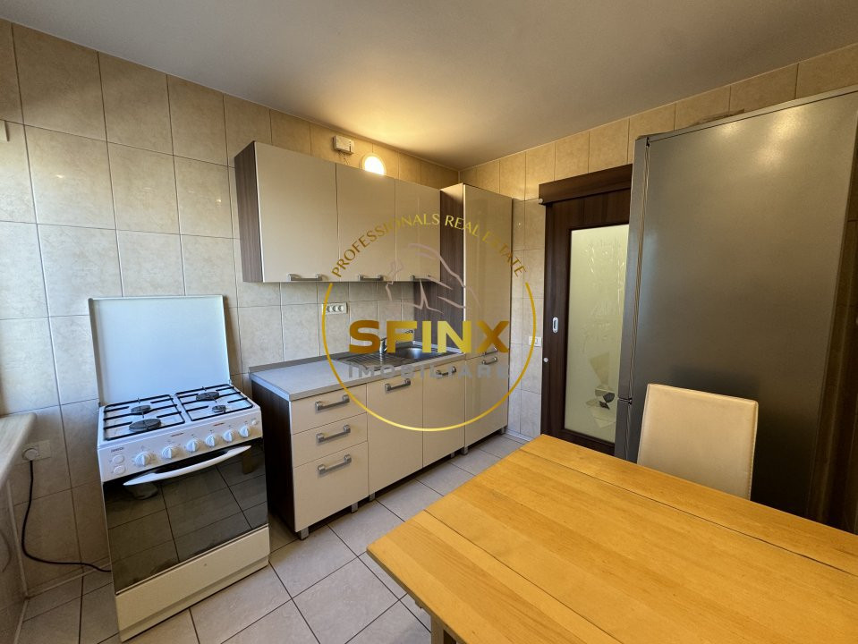 2 camere Decebal  Piata Muncii  metrou  Piata Alba Iulia bloc 89