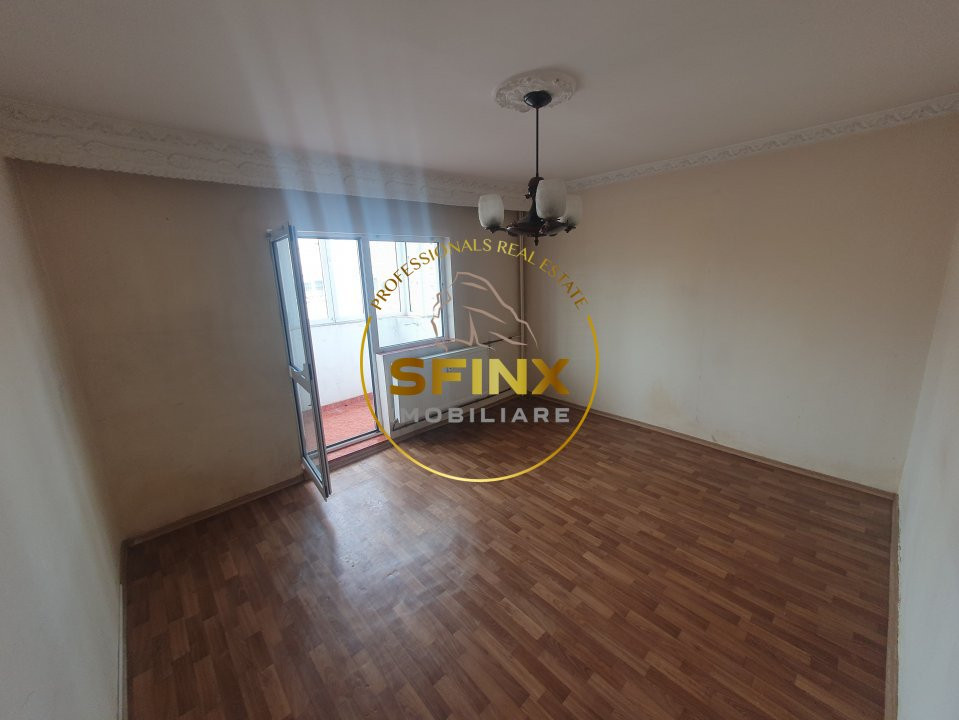 Apartament spațios 3 camere, 2 băi, aproape de metrou și parc