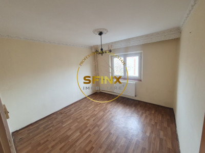 Apartament spațios 3 camere, 2 băi, aproape de metrou și parc