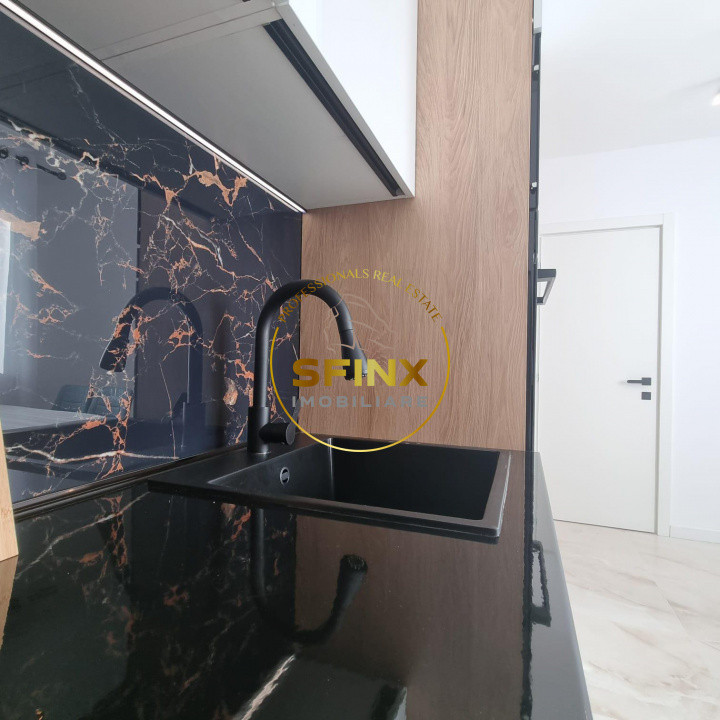 First rent! Brand new, modern, 4-5 bedroom villa in residential compound