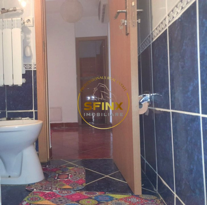 Nerva Traian-de vanzare apartament 3 camere decomandate