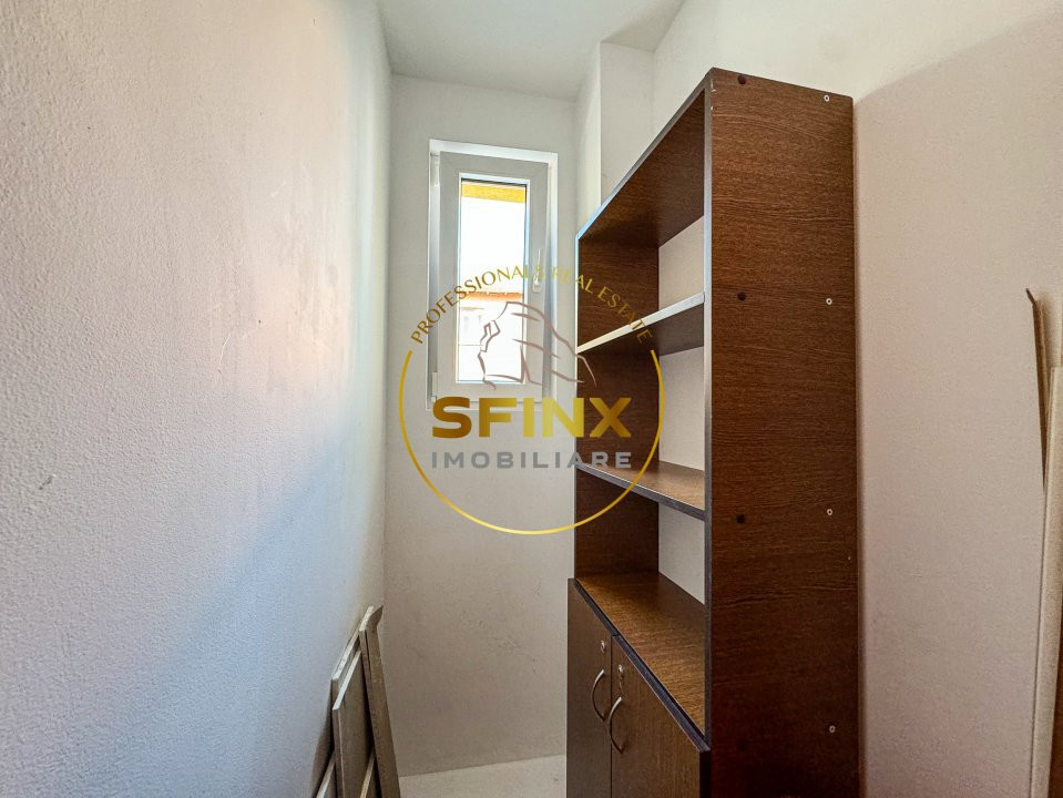 Casa renovata 5 camere plus mansarda Vatra Luminoasa centrala panouri solare