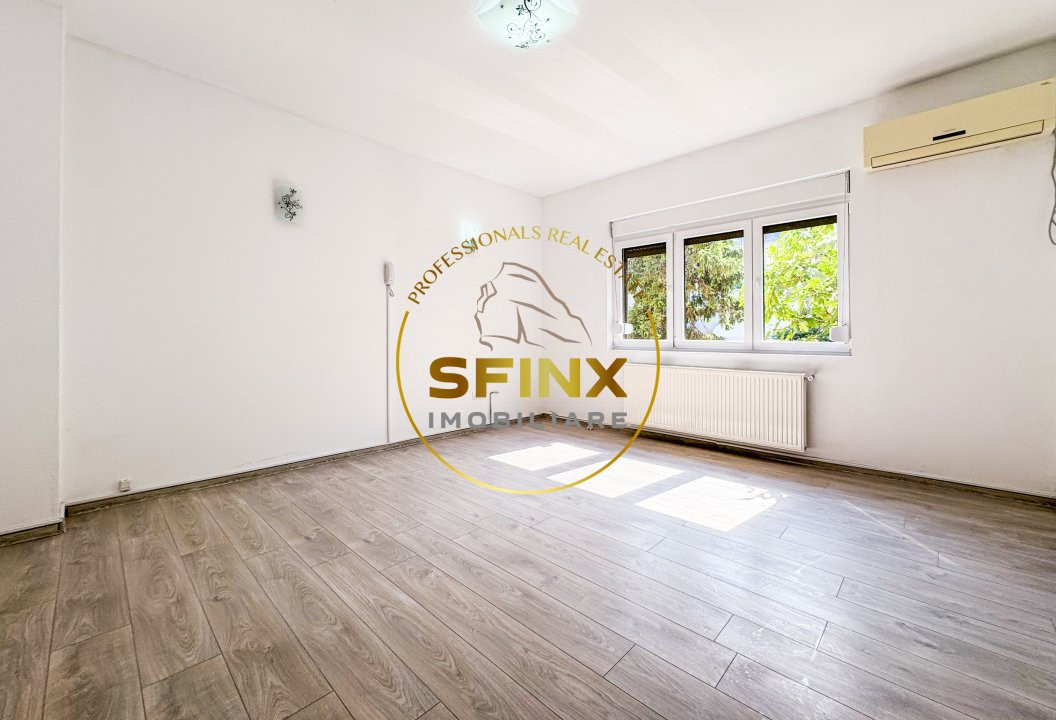 Casa renovata 5 camere plus mansarda Vatra Luminoasa centrala panouri solare