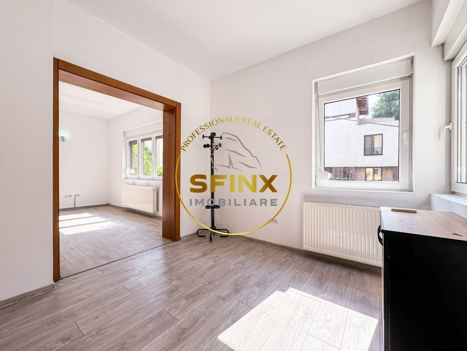 Casa renovata 5 camere plus mansarda Vatra Luminoasa centrala panouri solare