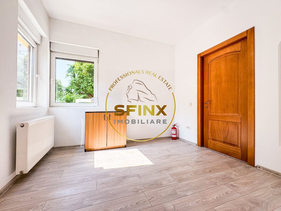 Casa renovata 5 camere plus mansarda Vatra Luminoasa centrala panouri solare