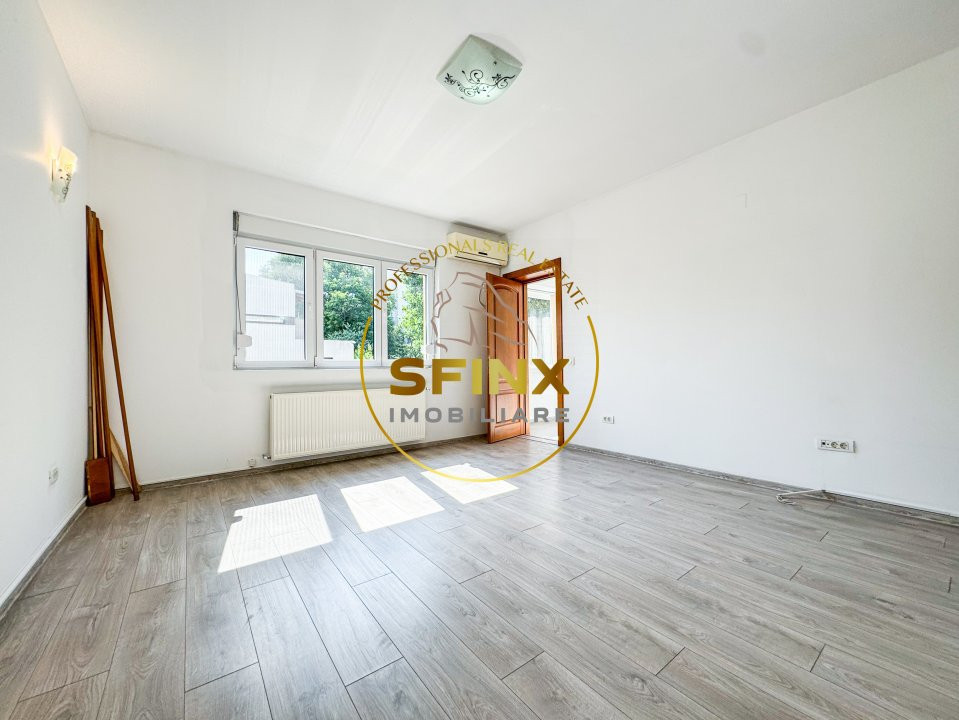 Casa renovata 5 camere plus mansarda Vatra Luminoasa centrala panouri solare