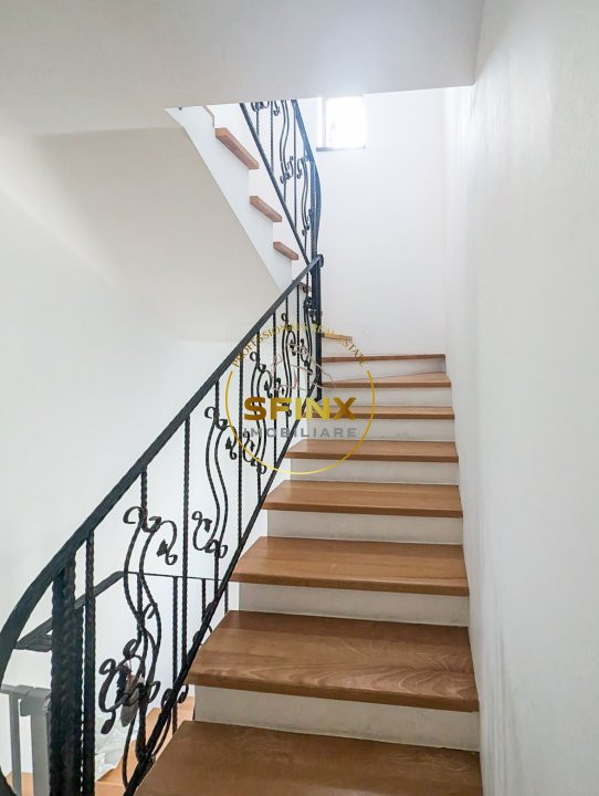 Casa individuala 5 camere 304 mp teren 500mp Chiajna