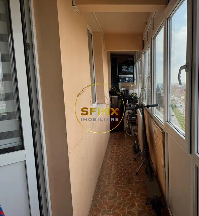 Apartament 3 camere de vanzare Luica-Gazarului
