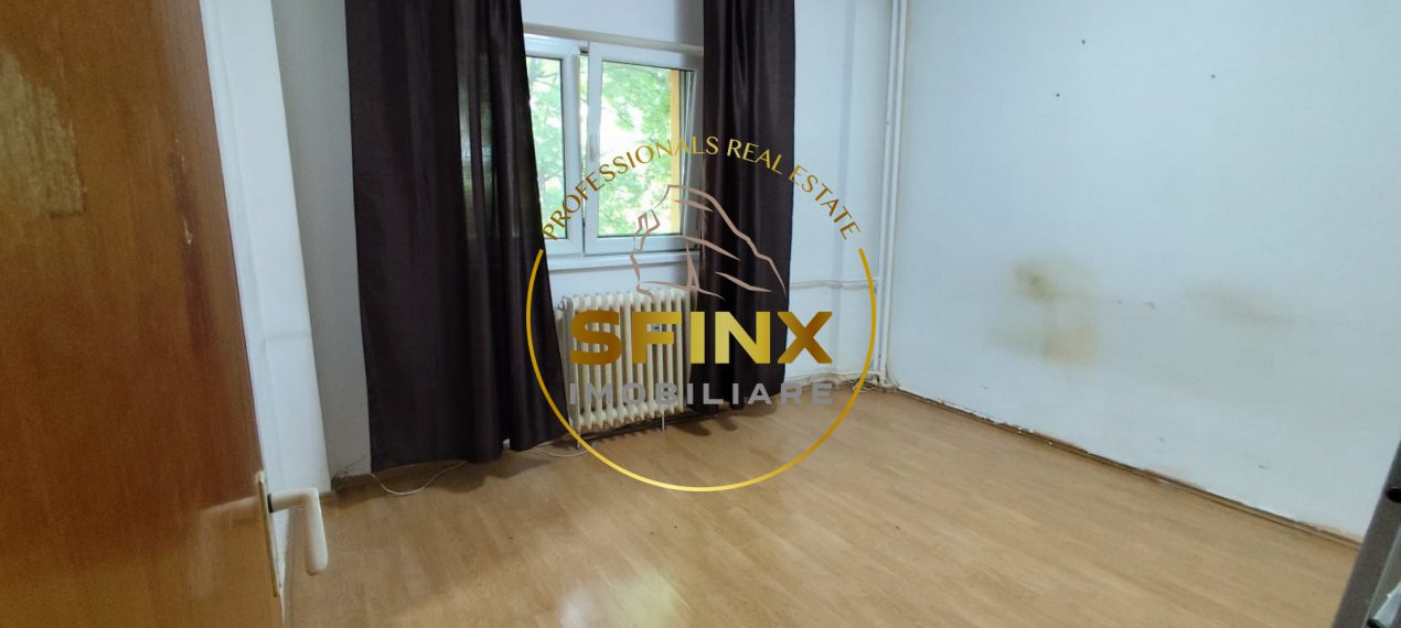 2 camere spatios Chisinau Arena Nationala Basarabia bloc 82 necesita renovare