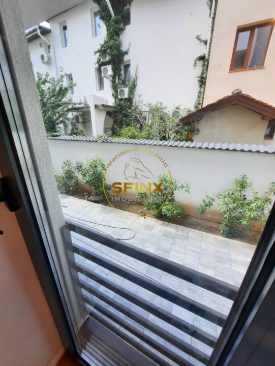 Spatiu la parter, nou, pentru birou, 2 intrari din care una separata