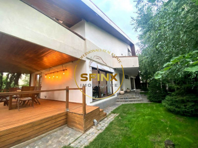 Vila de inchiriat 277 mp cu curte proprie Baneasa - DN1
