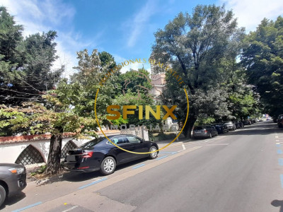 Apartament 3 camere de vanzare zona Lister-Piata Operei