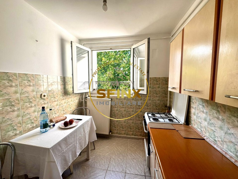 Apartament 4 camere de vanzare Titan Parcul IOR 77 mp