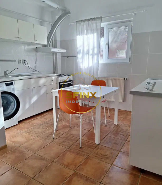 Vatra Luminoasa- de inchiriat 2 camere spatioase