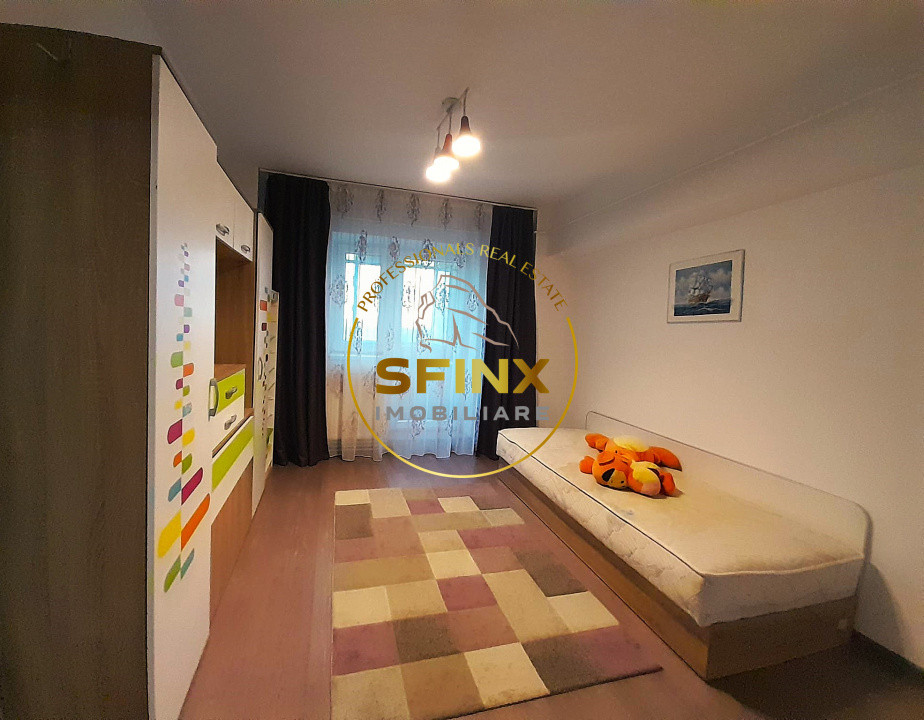 Basarabia - de vanzare apartament cochet 3 camere luminos, cu panorama urbana