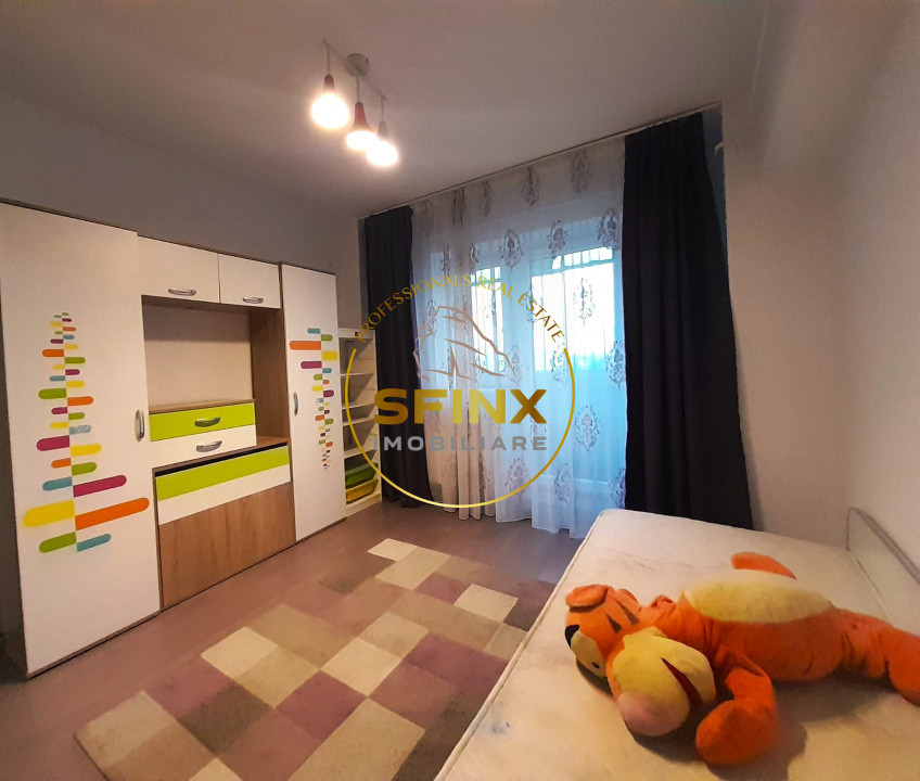 Basarabia - de vanzare apartament cochet 3 camere luminos, cu panorama urbana