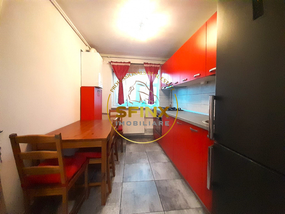 Basarabia - de vanzare apartament cochet 3 camere luminos, cu panorama urbana