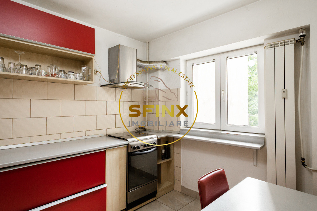 Apartament 3 camere decomandat Zona Sebastian