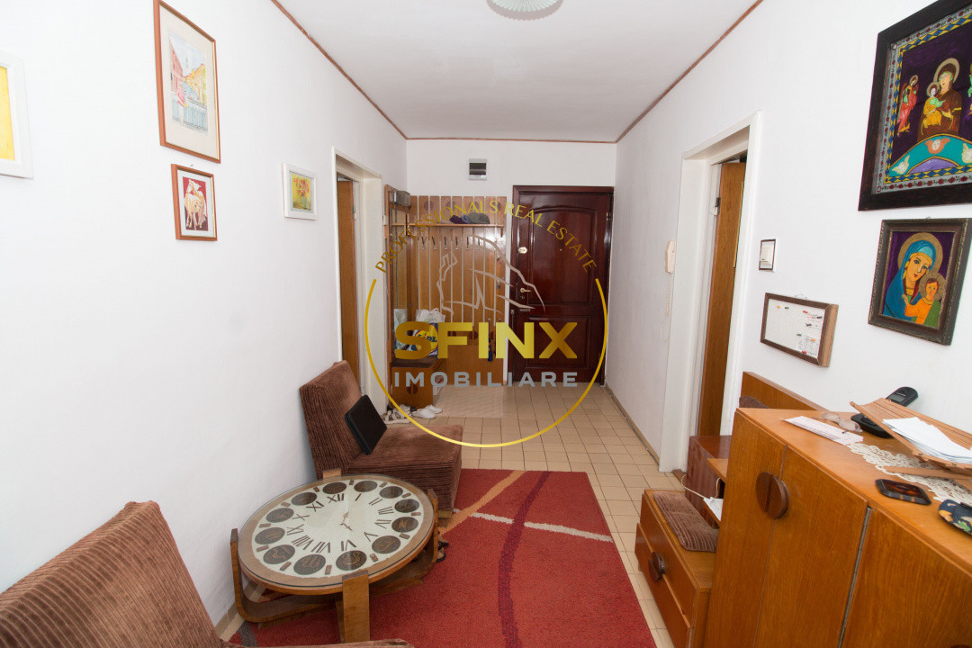 Apartament 3 camere  – Str. Constantin Brâncoveanu, Brașov | Etaj 3 | Parcare