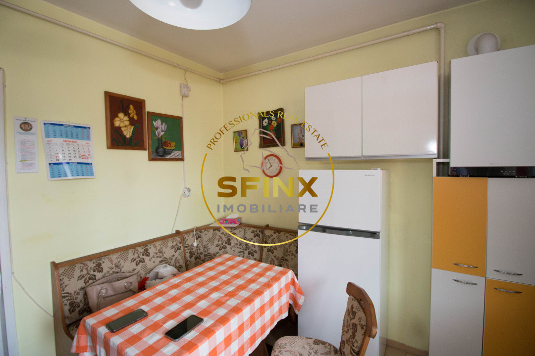 Apartament 3 camere  – Str. Constantin Brâncoveanu, Brașov | Etaj 3 | Parcare