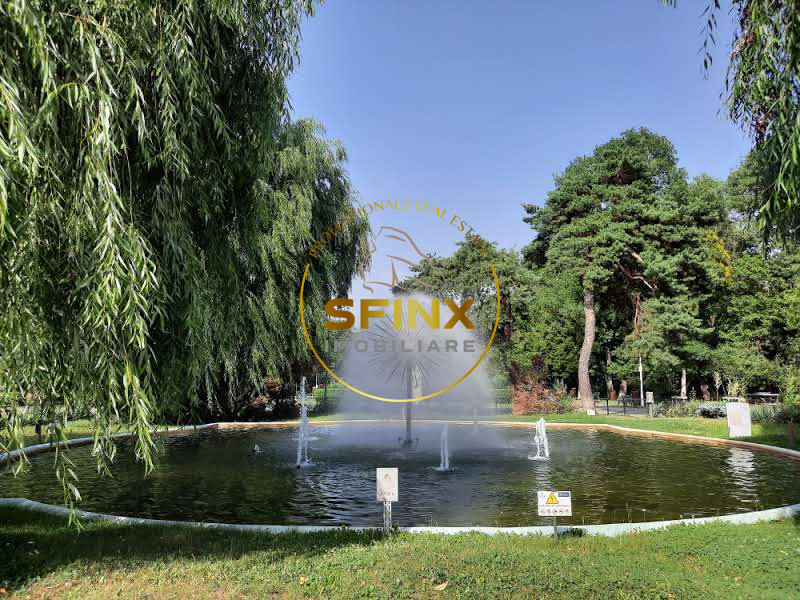 Langa Parcul Bazilescu, vila bine construita, curte frumoasa, strada linistita