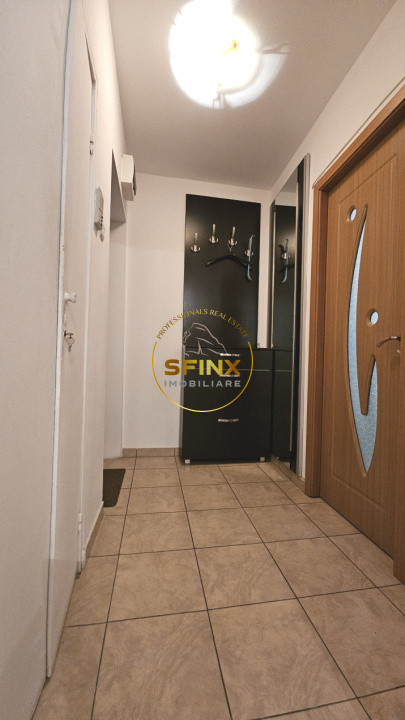Vanzare 2 camere Titan Minis Costin Georgian etaj 2/4 metrou parc piata