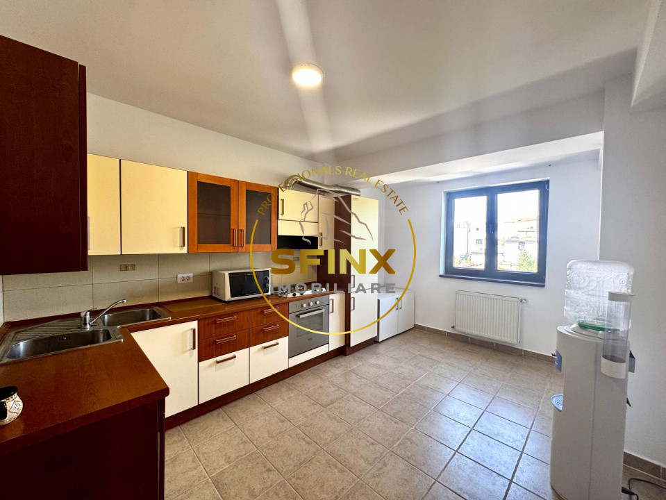 Apartament de inchiriat 8 camere 265 mp Aviatorilor 