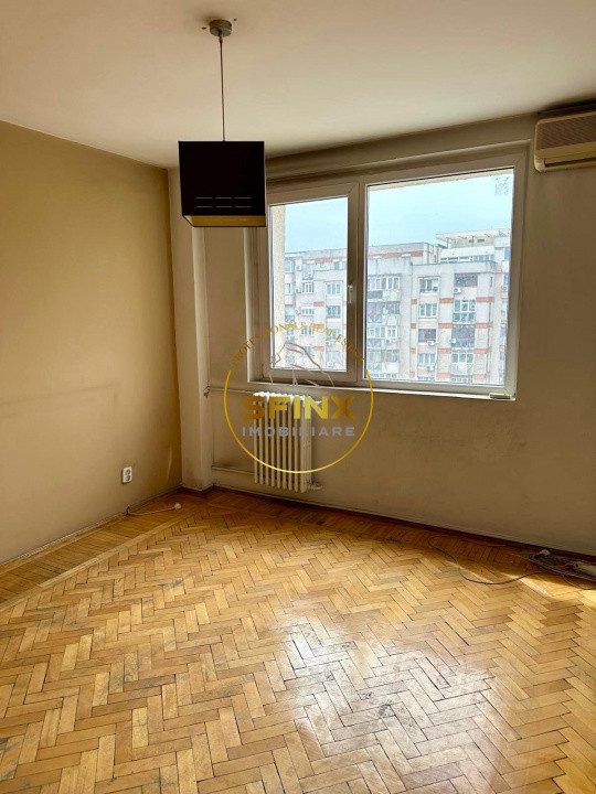 Apartament de 3 camere de vanzare Mihai Bravu 62 mp