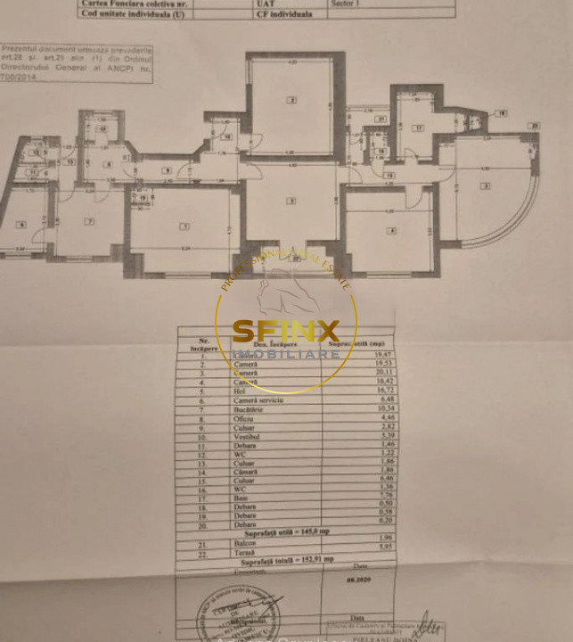 Apartament 4 camere situat la etajul 2, intr-un bloc interbelic, in zona Magheru