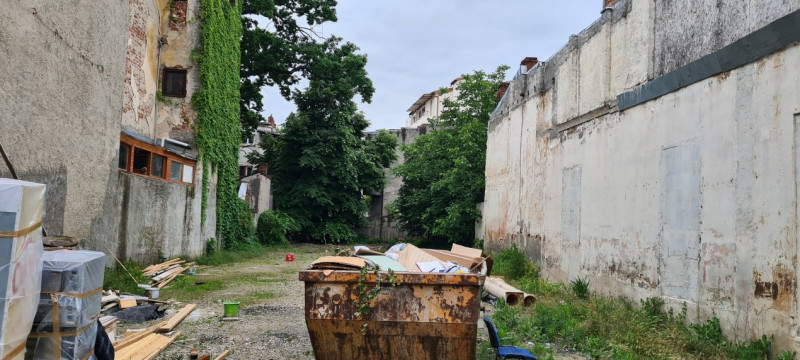 Vanzare Teren cu autorizatie de constructie P+3 ,Olimpului 20-22