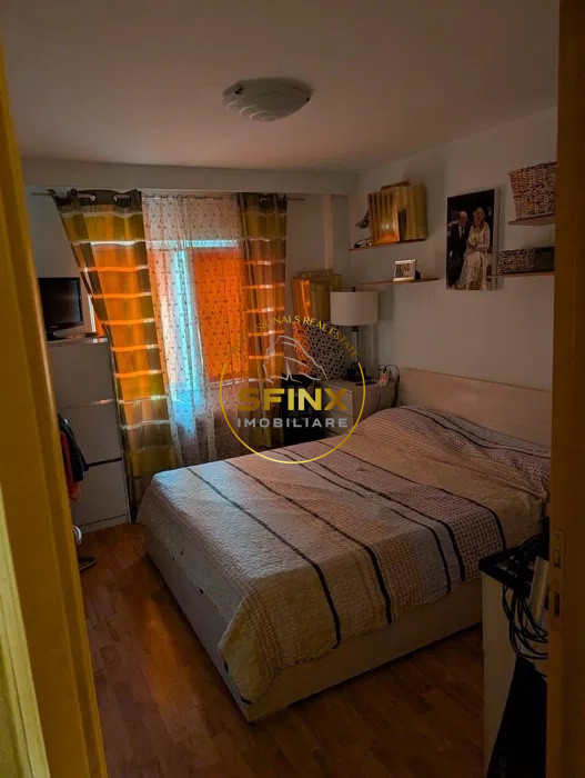 Apartament de 3 camere de vanzare Mosilor 