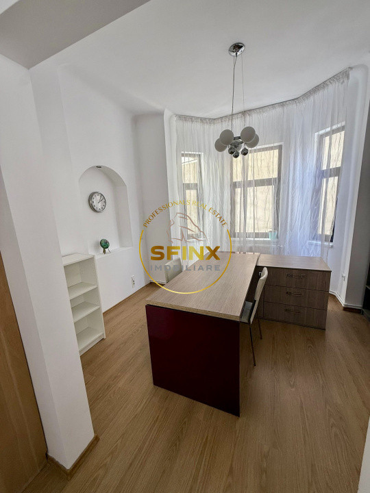 Birou elegant 3 camere in vilă zona Cişmigiu, 3 balcoane