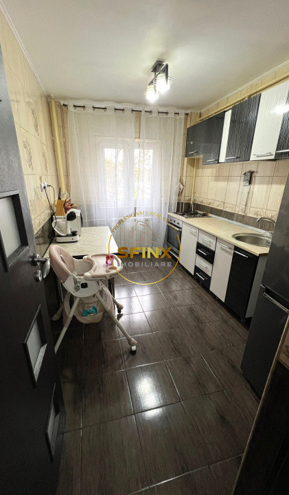 De vanzare apartament unic 3 camere Brancoveanu - Oraselul Copiilor 