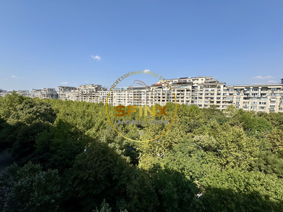 Apartament 2 camere 67 mp, ultracentral, vedere superbă B-dul Unirii