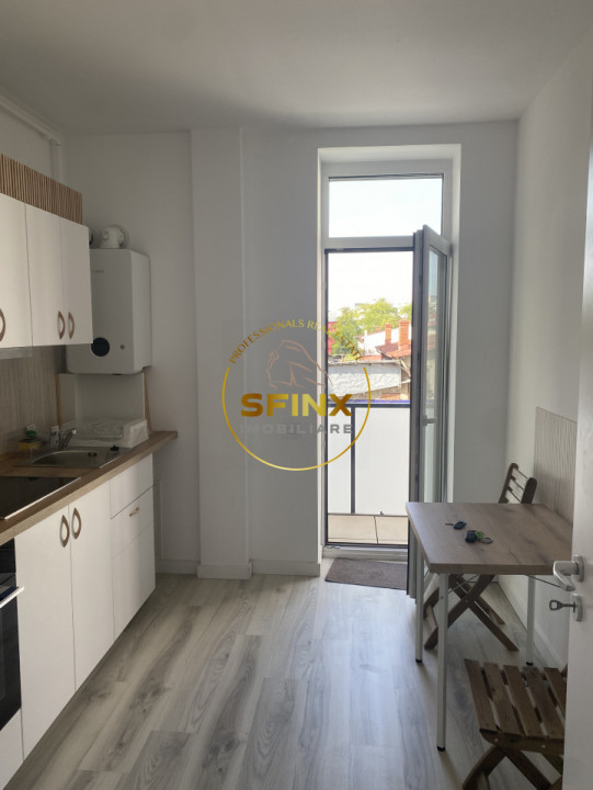 STUDIO DUBLU COCHET, PRIMA INCHIRIERE