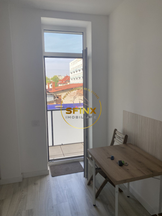 STUDIO DUBLU COCHET, PRIMA INCHIRIERE