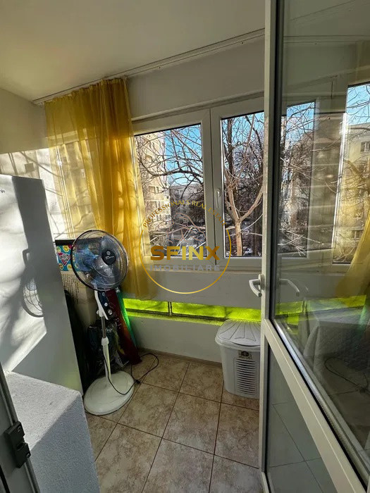 Apartament de 3 camere de vanzare Titan-Liviu Rebreanu