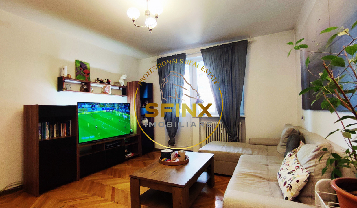 Apartament de 3 camere de vanzare Stefan cel Mare 