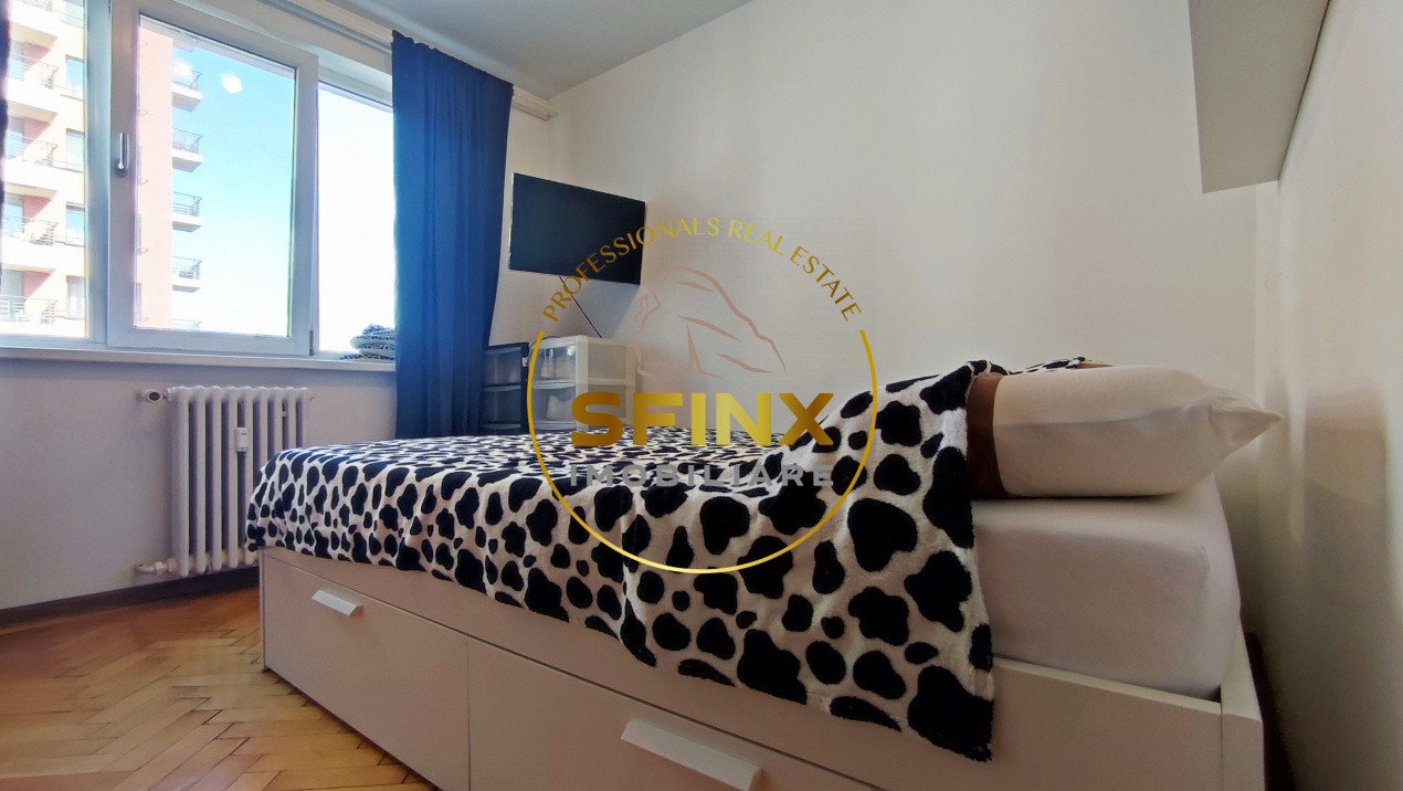Apartament de 3 camere de vanzare Stefan cel Mare 