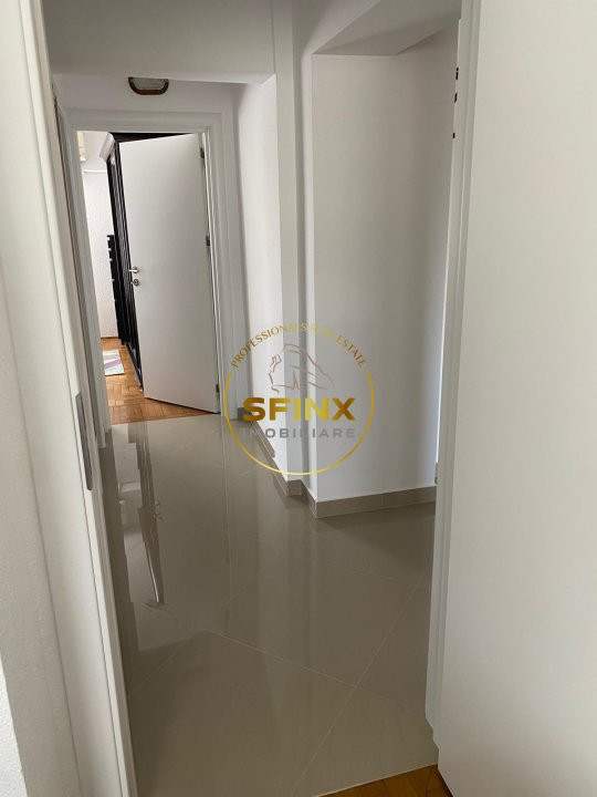 Apartament 3 camere de inchiriat Bulevard Decebal stradal