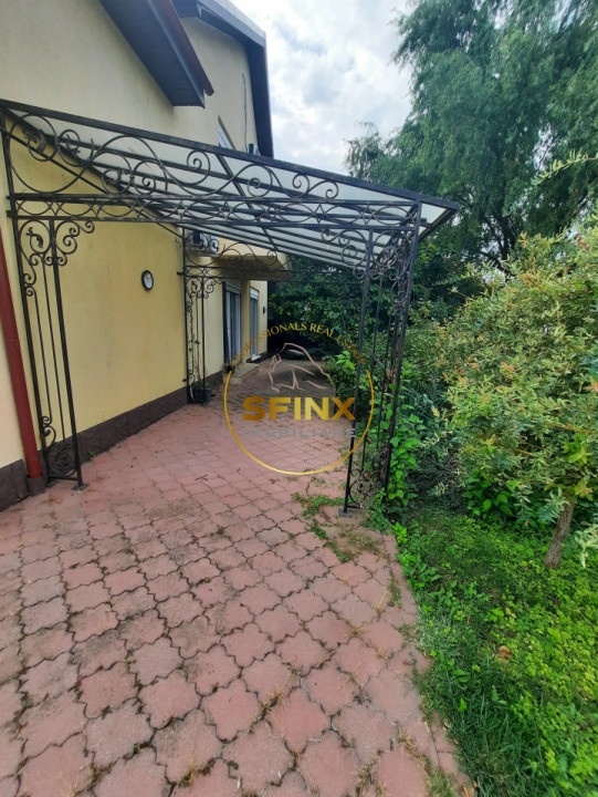 Vila individuala cu piscina, aproape de British School, strada foarte linistita