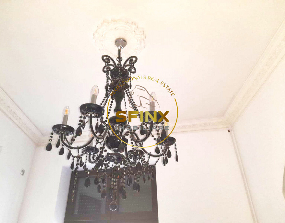 Vanzare zona Armeneasca,Casa eclectica sec XX,curte individuala,3 niveluri 295mp